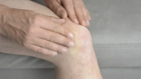 Knee Pain massage Stock Footage 40303606