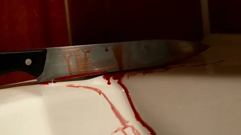 Knife dripping with blood Видео 73871746