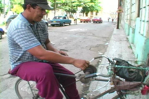Knife sharpener Stock Footage 397090