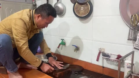 Knife sharpener Stock Footage 300235449