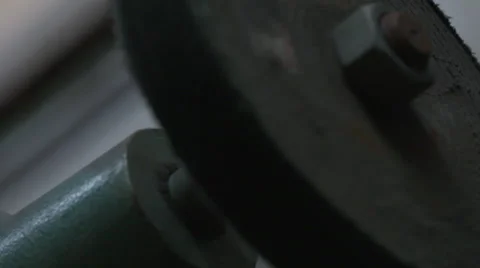 Knife whetting with a sharpening tool - on and whetting 動画素材 62788913