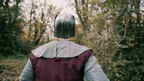 Knight walking in a forest Video stock 130261415