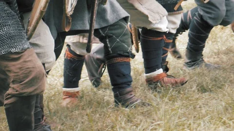 Knight warriors charging forward. Medieval soldiers in full armor Stock-Footage 112866342