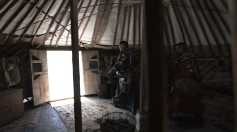 Knights preparing for war in the Middle Ages 動画素材 62466205