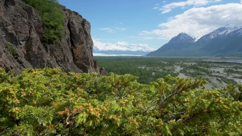 Knik Glacier on bluff Stock Footage 92190452
