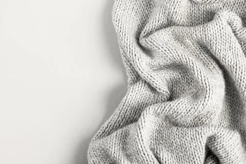 Knitted cloud dancer color background Foto stock