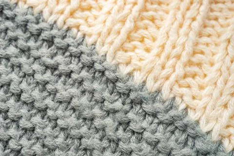 Knitted pattern of threads in two colors and styles Foto stock