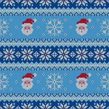 Knitted seamless pattern with Santa Clauses and scandinavian ornaments. Vecto Illustrazione stock