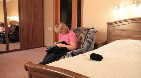 Knitting III. Stock Footage 943302