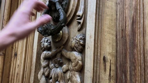 Knocking antique door Stock Footage 134850909