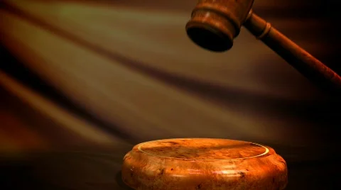 Knocking of gavel Stock-Footage 561409