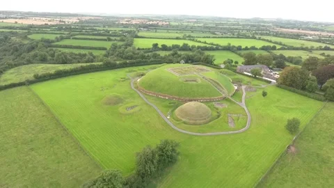 Knowth Drone Circling Burial Chambers in the Boyne Valley, Ireland Stock-Footage 142179161