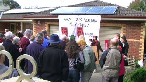 KNOX COUNCIL MAKES PROTESTERS REMOVE SIGNS, BORONIA VICTORIA (2011) Stock Footage 243728123