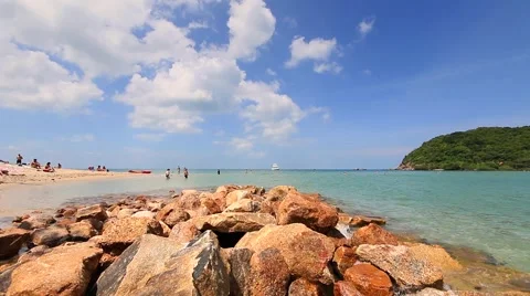 Koh Phangan. Mae Head Beach at Phangan Island. View of Koh Ma. Stock-Footage 61085811