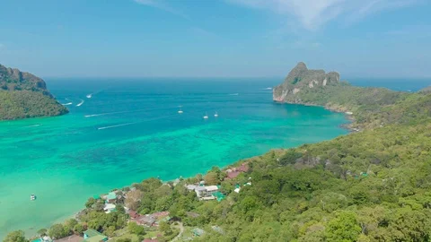 Koh Phi Phi Don - Krabi Province, Thailand. Stock-Footage 113748070