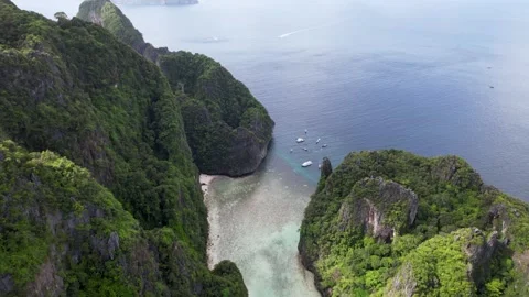 Koh Phi Phi Lee panoramic aerial of Maya Bay and Phi Leh Bay with turquoise Stock Footage 310174072