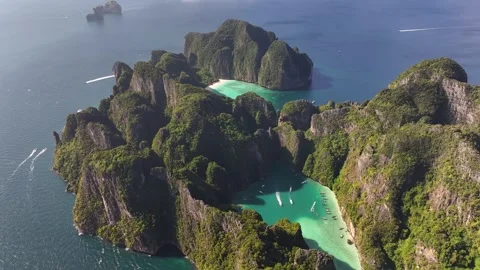 Koh Phi Phi Lee, Thailand. Aerial panoramic of famous island, Maya Bay beach Stock Footage 300381630