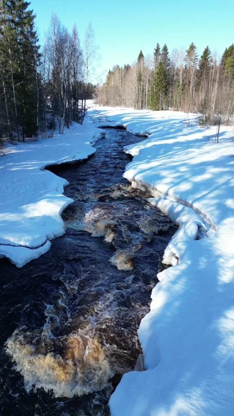 Koitelinkoski rapids in early springtime, Oulu Finland 스톡 동영상 303886025