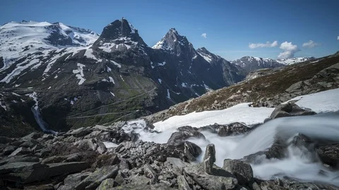 Kongen, Bispen, Dronninga Stock Footage 87790385