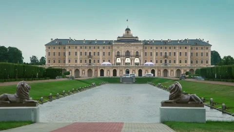 Konstantin Palace frontal Stock-Footage 112987087