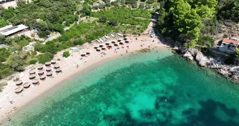 Korčula Island: Overhead Drone View of Pupnatska Luka Cove Video stock 313410550