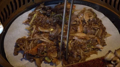 Korean BBQ 4K 動画素材 303656599