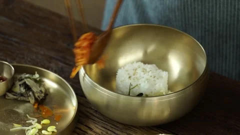Korean Bibimbap Recipe 動画素材 334280358