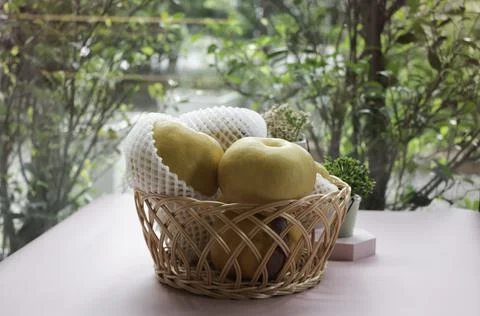 Korean pear put on background 库存照片