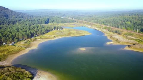 Kostkowice lake Stockbeeldmateriaal 140447827