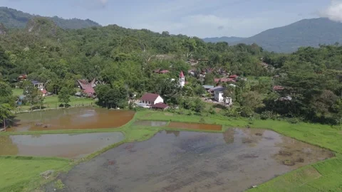 KOTA TORAJA 20 Stock-Footage 323100551