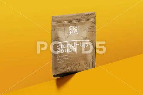 Kraft pouch packaging mockup low angle view PSD-sjabloon