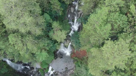 Kragilan twin waterfall Stock Footage 172094416