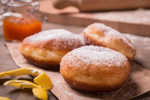 Krapfen donnuts Stock Photos