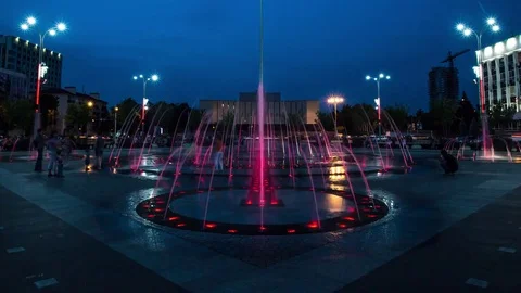 Krasnodar Downtown Hyper Lapse. Fontain. Day to night transition Stock-Footage 84742970