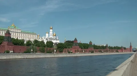 Kremlin Embankment 3 Stock Footage 6106542