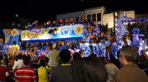 Krewe of Endymion Float in a Mardi Gras Parade 4127 Vídeo Stock 35841520
