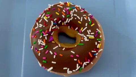 Krispy Kreme Donut Stock-Footage 231659243
