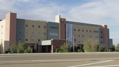 KRMC Hualapai Mountain Campus front view in Kingman AZ 스톡 동영상 80407136