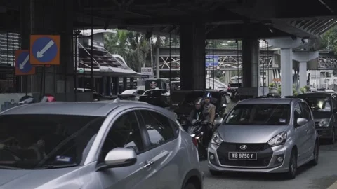 KUALA LUMPUR HAVY TRAFFIC Stock Footage 130825257