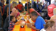 pasar malam jalan tar