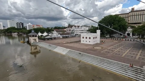 Kuching Waterfront on a cloudy day Stockbeeldmateriaal 249101056