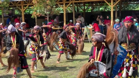 Kuda Lumping Art 動画素材 306373482