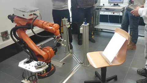 Kuka robot arm 5/9 Stock Footage 171281406