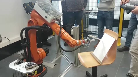 Kuka robot arm 9/9 Stock Footage 171281410
