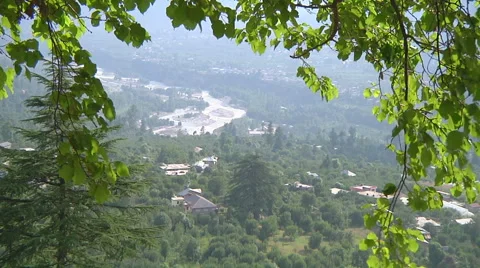 Kullu valley and The Beas River at Naggar in Himachal Pradesh, India. Stock Footage 47286974