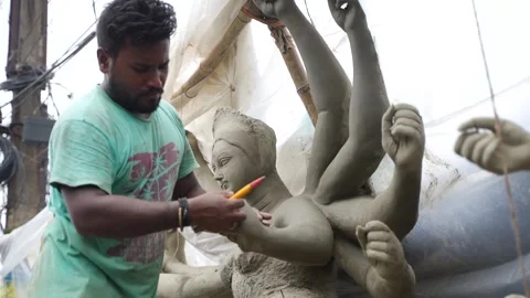 In Kumortuli, idol artists are making idols of Durga. Stock Footage 287951353