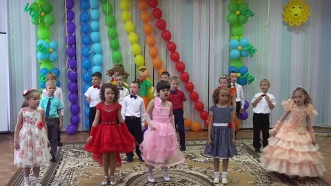 Kursk, Russia - May 26, 2017: graduation party at kindergarten Stock-Footage 76090891