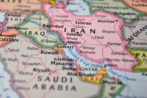 Kuwait Location Highlighted on World Map With Defocused Background Geograph.. Stock-Fotos