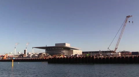 The Kvæsthus Pier in front of the Royal Opera House 스톡 동영상 47841710