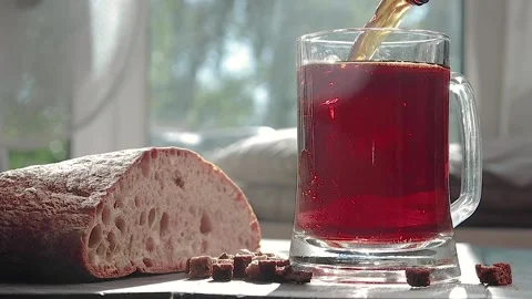 Kvas with bread and rye breadcrumbs Stock Footage 134883712